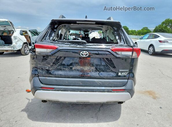 2T3J1RFVXNW257307 2022 TOYOTA RAV4 Черный Вид сзади
