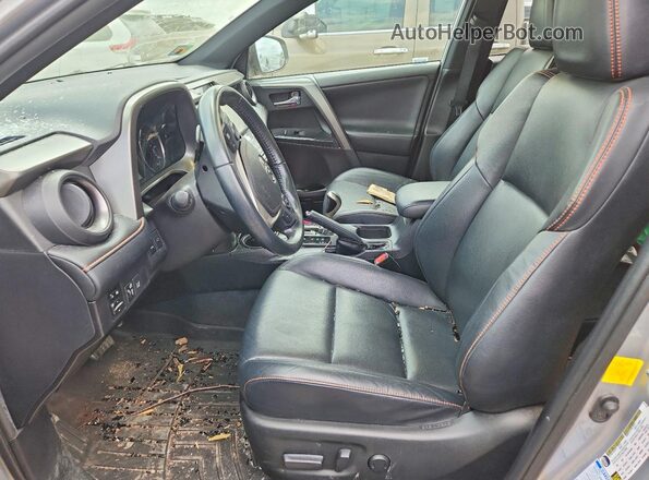 2T3JFREV1GW415118 2016 TOYOTA RAV4 Silver Вид салону спереду