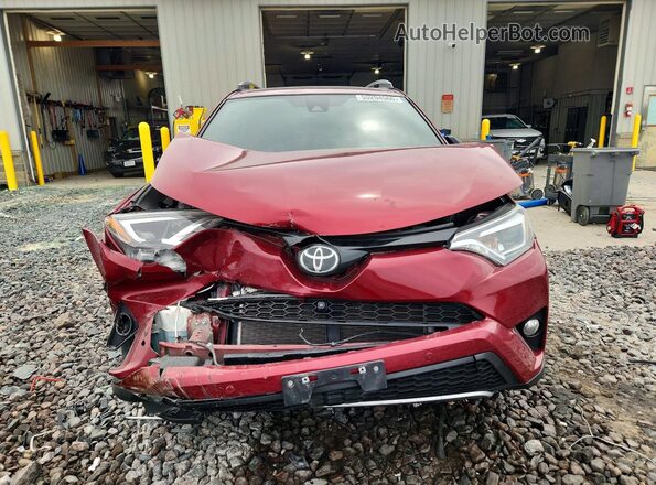 2T3JFREV2JW761508 2018 TOYOTA RAV4 Red Widok z przodu