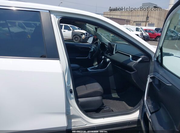 2T3K1RFV7SC308831 2025 TOYOTA RAV4 Белый Вид салона спереди