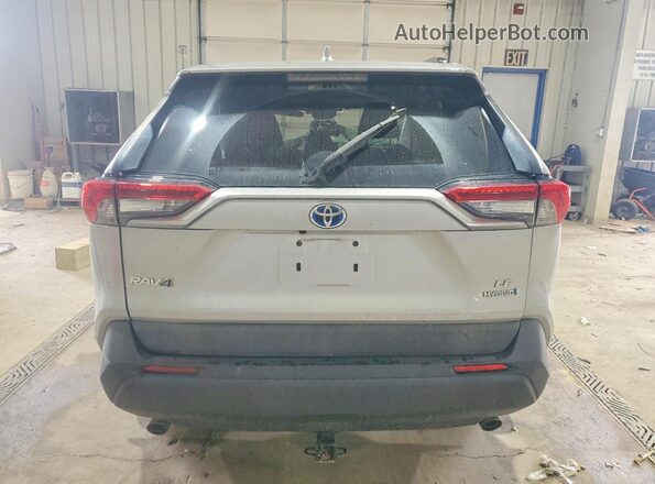 2T3MWRFV1LW053510 2020 TOYOTA RAV4 Silver Widok z tyłu