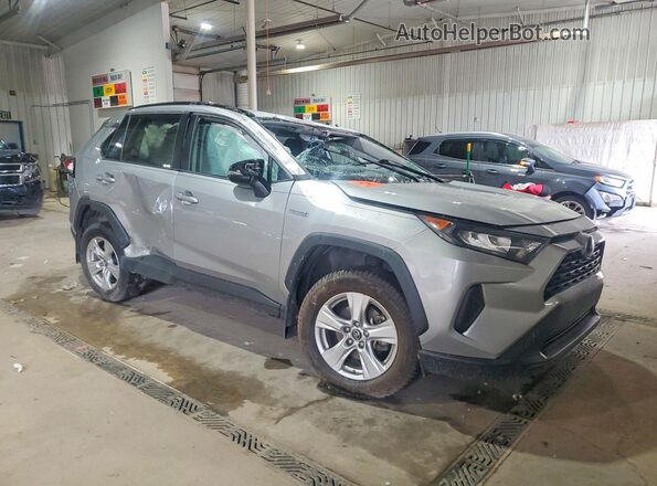 2T3MWRFV1LW053510 2020 TOYOTA RAV4 Silver Przód prawy