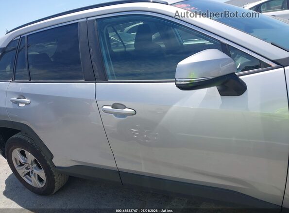 2T3MWRFV3RW231040 2024 TOYOTA RAV4 HYBRID Gray Սալոնի հետևի տեսք