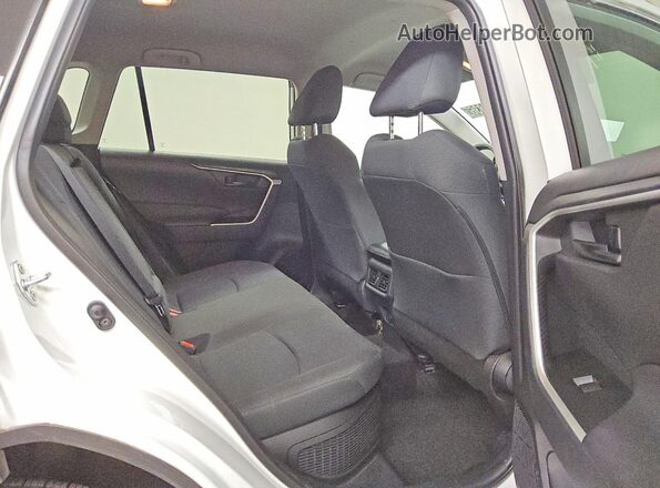 2T3MWRFV4MW116679 2021 TOYOTA RAV4 White Սալոնի հետևի տեսք