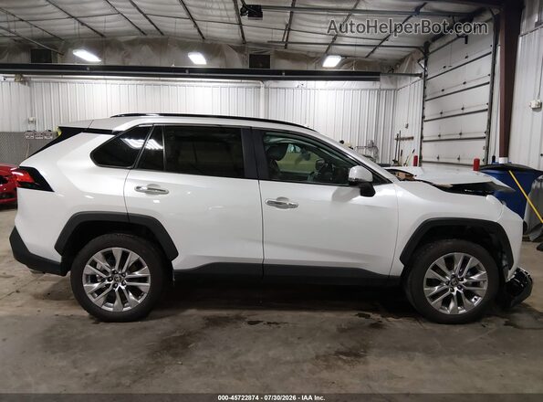 2T3N1RFV1SW588449 2025 TOYOTA RAV4 White Սալոնի հետևի տեսք