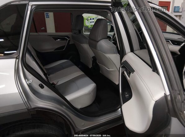 2T3N1RFV4KW082372 2019 TOYOTA RAV4 Gray Widok naklejki z numerem VIN