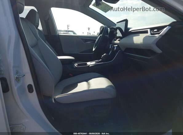 2T3N1RFV9SW511330 2025 TOYOTA RAV4 White Vista interior delantera