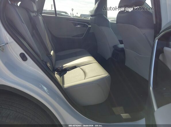 2T3N1RFV9SW511330 2025 TOYOTA RAV4 White Vista de la etiqueta del VIN