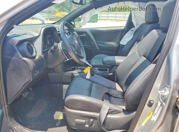 2T3NFREV3GW271637 2016 TOYOTA RAV4 Silver Vista interior delantera