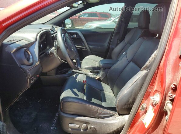 2T3NFREV4GW304743 2016 TOYOTA RAV4 Red Вид салону спереду