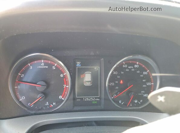 2T3NFREV4GW304743 2016 TOYOTA RAV4 Red Вид щитка приладів