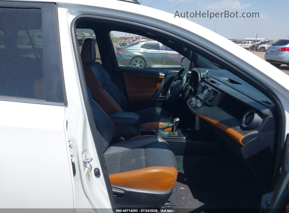 2T3NFREV5GW309000 2016 TOYOTA RAV4 White წინა სალონის ხედი