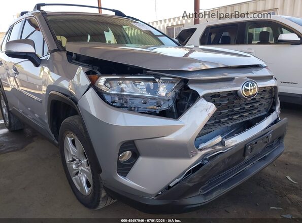 2T3P1RFV0KW080126 2019 TOYOTA RAV4 Silver Դիմացի տեսք