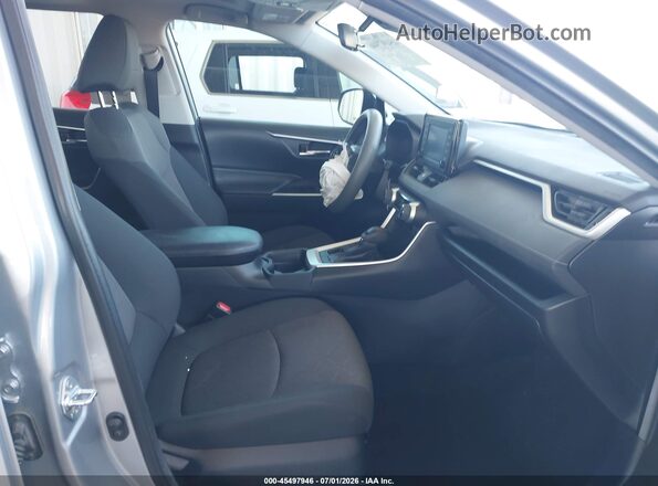 2T3P1RFV0KW080126 2019 TOYOTA RAV4 Silver Սալոնի դիմացի տեսք