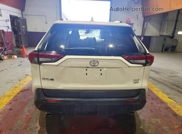 2T3P1RFV0MC150714 2021 TOYOTA RAV4 White Вид ззаду