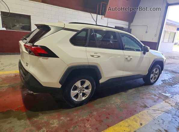 2T3P1RFV0MC150714 2021 TOYOTA RAV4 White Задня права чверть