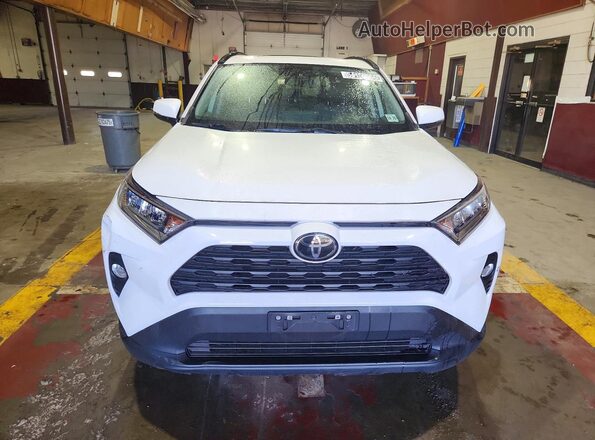 2T3P1RFV0MC150714 2021 TOYOTA RAV4 White Вид спереду