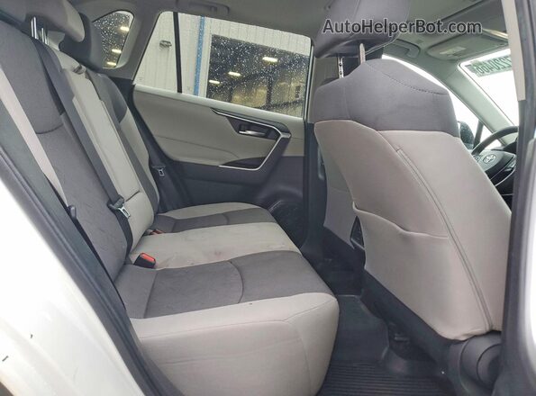 2T3P1RFV0RW450372 2024 TOYOTA RAV4 White Вид задньої частини салону