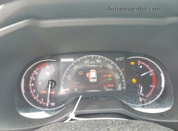 2T3P1RFV0RW450372 2024 TOYOTA RAV4 White Вид щитка приладів