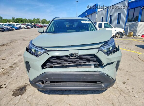 2T3P1RFV1PW394066 2023 TOYOTA RAV4 Gray Widok z przodu
