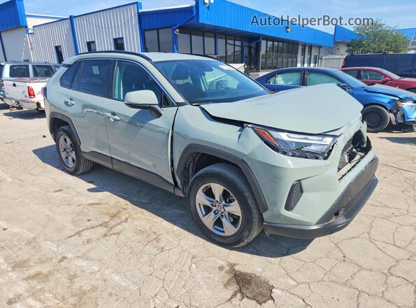 2T3P1RFV1PW394066 2023 TOYOTA RAV4 Gray Przód prawy