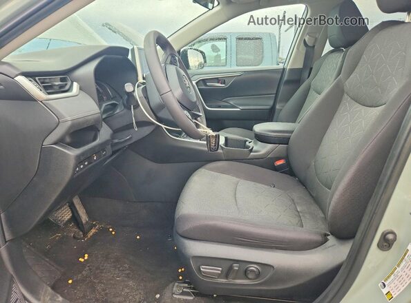 2T3P1RFV1PW399266 2023 TOYOTA RAV4 Gray წინა სალონის ხედი