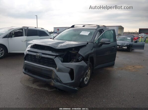 2T3P1RFV2MC167627 2021 TOYOTA RAV4 Gray Front view