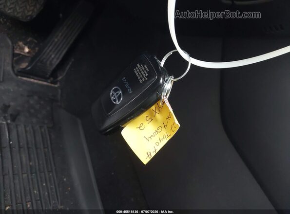 2T3P1RFV2NW267856 2022 TOYOTA RAV4 Silver Vista del salpicadero