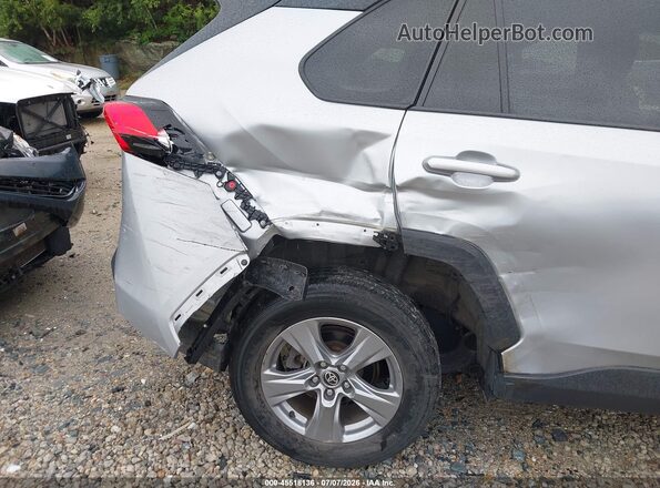2T3P1RFV2NW267856 2022 TOYOTA RAV4 Silver Vista frontal