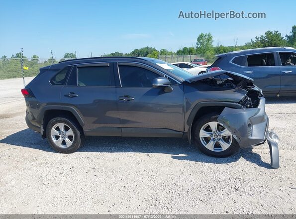 2T3P1RFV3KW013035 2019 TOYOTA RAV4 Gray Vista interior trasera