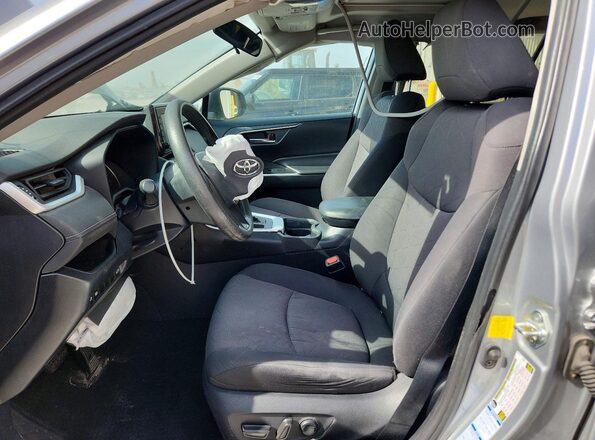 2T3P1RFV3KW077849 2019 TOYOTA RAV4 Silver Vista interior delantera