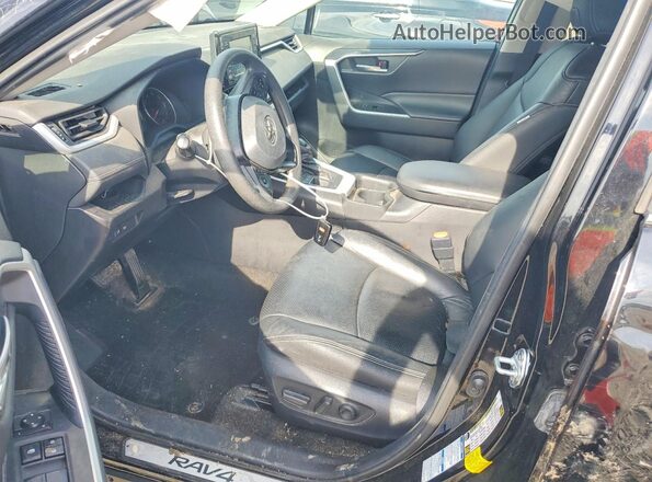 2T3P1RFV3MW215585 2021 TOYOTA RAV4 Black Вид салону спереду