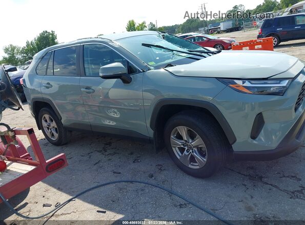 2T3P1RFV3NW328860 2022 TOYOTA RAV4 Gray Սալոնի հետևի տեսք