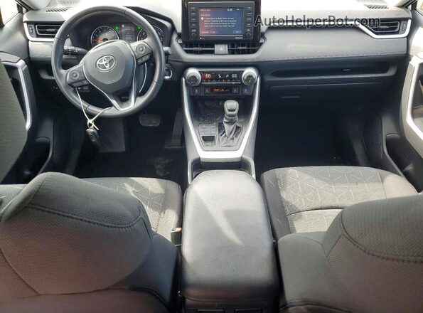 2T3P1RFV4MW141853 2021 TOYOTA RAV4 Silver Widok deski rozdzielczej