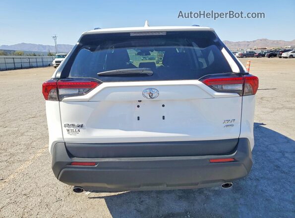 2T3P1RFV4SC541975 2025 TOYOTA RAV4 White უკანა ხედი