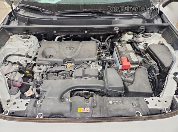 2T3P1RFV5RC426912 2024 TOYOTA RAV4 White Вид підкапотного простору
