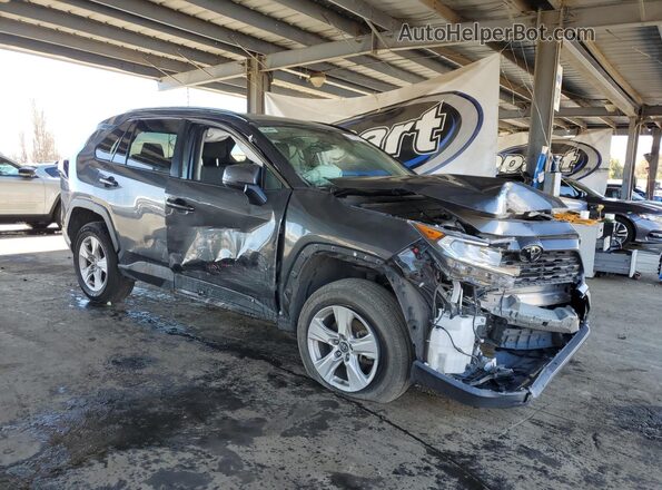 2T3P1RFV6MW158699 2021 TOYOTA RAV4 Gray 