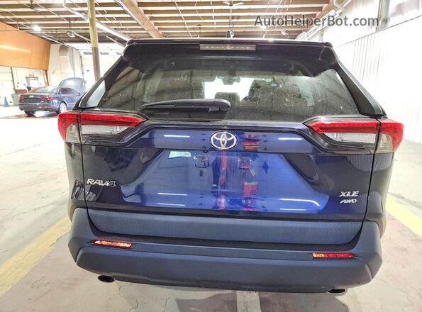2T3P1RFV6NW269576 2022 TOYOTA RAV4 Blue Вид ззаду