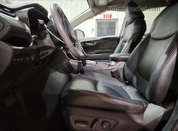 2T3P1RFV6NW269576 2022 TOYOTA RAV4 Blue Вид салону спереду