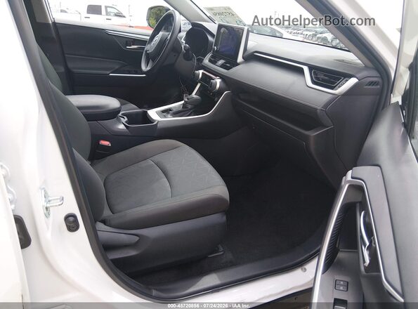 2T3P1RFV6SW524979 2025 TOYOTA RAV4 Белый Вид салона спереди