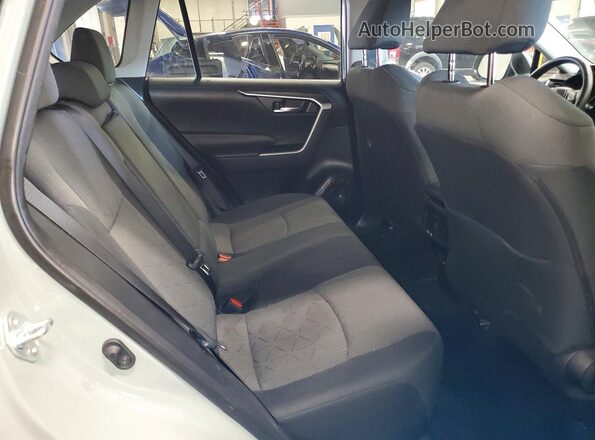 2T3P1RFV7MW209708 2021 TOYOTA RAV4 Gray Vista interior trasera