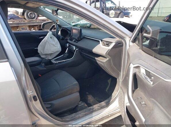 2T3P1RFV7NW270431 2022 TOYOTA RAV4 Silver Вид салону спереду