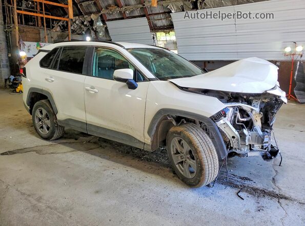 2T3P1RFV7PW374176 2023 TOYOTA RAV4 White Przód prawy