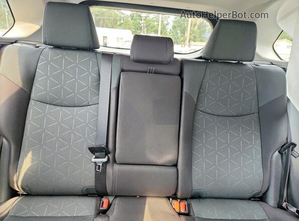 2T3P1RFV7RC483659 2024 TOYOTA RAV4 Gray Вид задніх сидінь