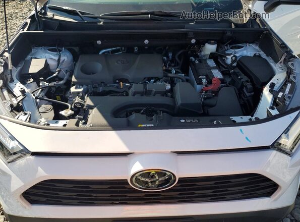 2T3P1RFV7SW586746 2025 TOYOTA RAV4 White ძრავის განყოფილების ხედი