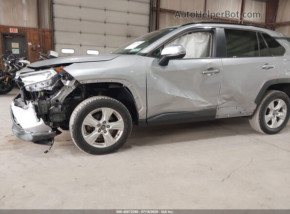 2T3P1RFV8KC037932 2019 TOYOTA RAV4 Silver წინა ხედი