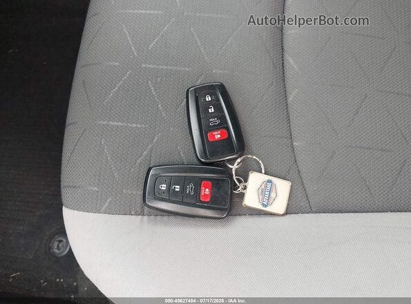 2T3P1RFV8KC059221 2019 TOYOTA RAV4 Red Вид панелі приладів