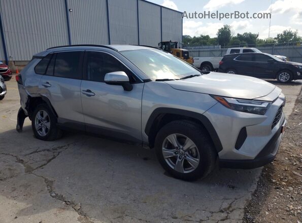 2T3P1RFV8NW268316 2022 TOYOTA RAV4 Silver წინა მარჯვენა