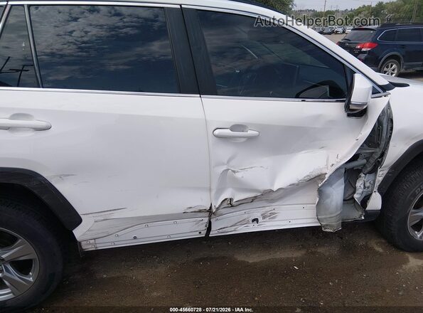 2T3P1RFV8PC333671 2023 TOYOTA RAV4 Белый Вид спереди