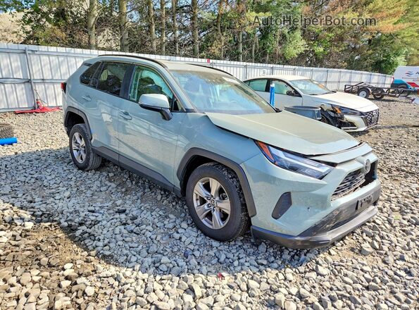 2T3P1RFV9NW318737 2022 TOYOTA RAV4 Gray Front right